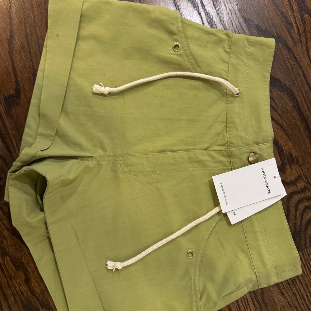 SALE- NWT Antik Batik Mustard Shorts